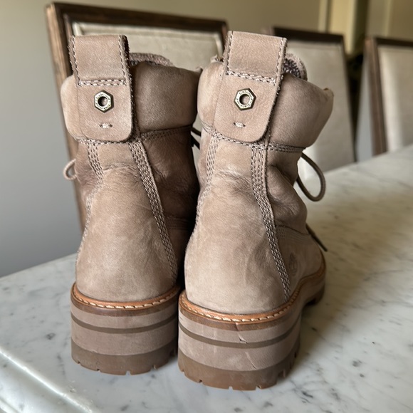 Suede waterproof timberland boots - Picture 5 of 8